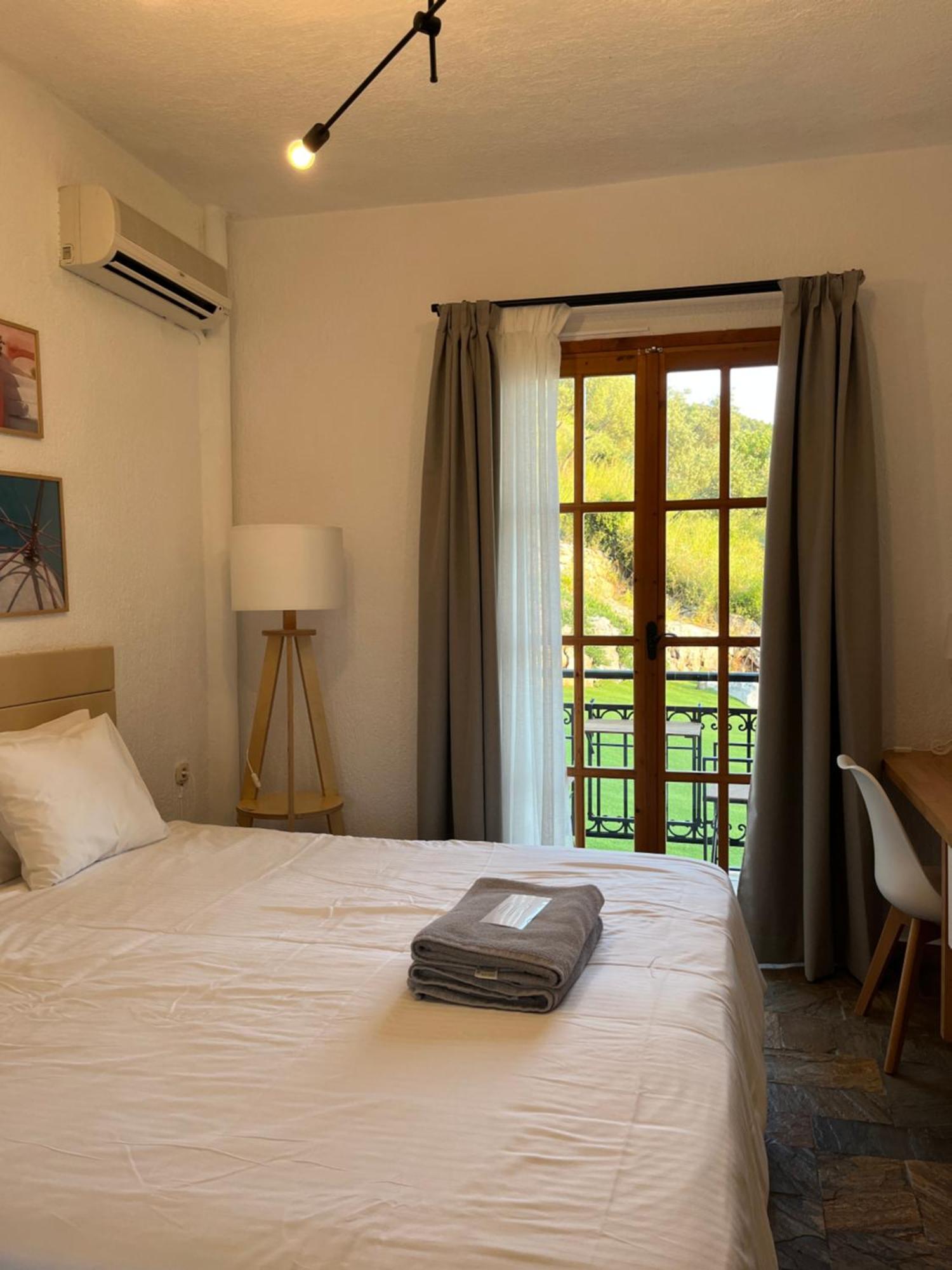 Panormos Beach Hotel Skopelos Eksteriør billede